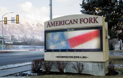 Employee sues Utah company after contracting COVID-19