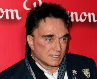 Roy Horn of Siegfried & Roy dies from coronavirus at 75