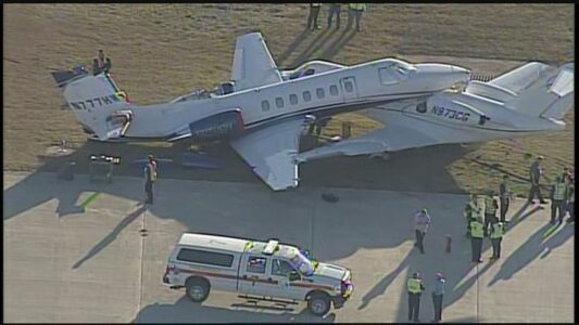 Retardant on windshield when planes collided at Nevada fire