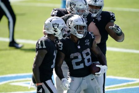 Jacobs runs for 3 TDs as Raiders hold off Panthers 34-30