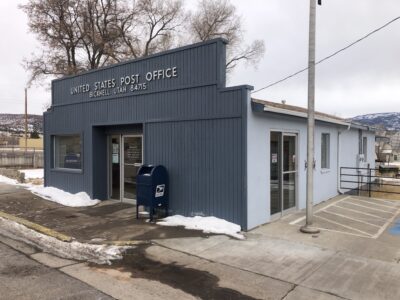 Utah town’s new post office will not open before election
