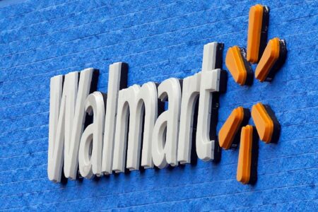 Walmart to Build More Robot-Filled Warehouses at Stores