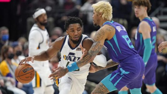 Mitchell and the Jazz visit the Hornets