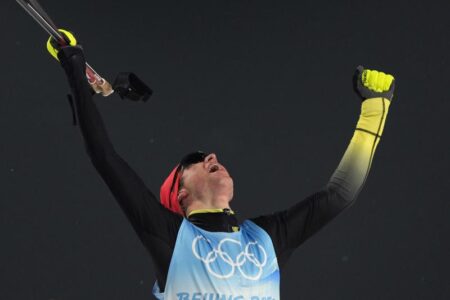Vinzenz Geiger rallies, wins Olympic gold in Nordic combined