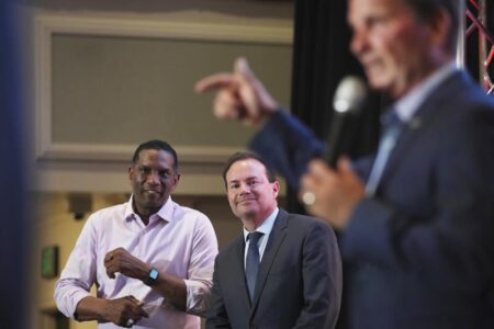 Utah’s GOP Congressmen handily defeat primary challengers