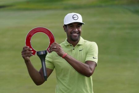 Finau wins again on PGA Tour, Stenson cashes in on LIV Golf