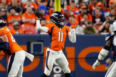 Journeyman Johnson leads Broncos’ backups past Cowboys 17-7