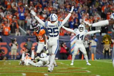 Spencer Shrader converts from 45 yards after penalty on 60-yard miss and Colts beat Broncos 29-28