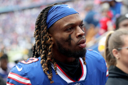 Damar Hamlin honored in Buffalo Bills’ 1st game after cardiac arrest