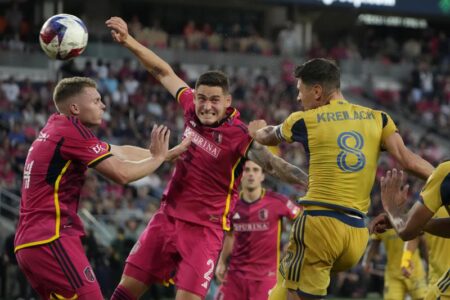 Kreilach scores 2 goals, Real Salt Lake beats St. Louis 3-1