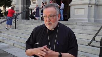 Florida official says migrants flown to California went willingly, disputes claims of coercion