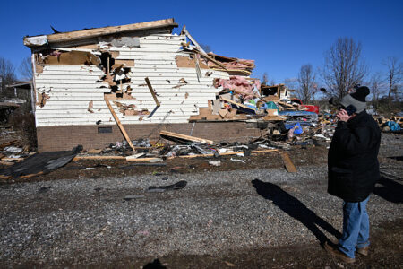 Tornadoes reported in Illinois, Michigan, Ohio as storm barrels through Midwest