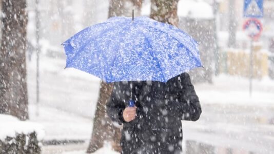 Up to 12 feet of snow heading to California mountains: What to expect