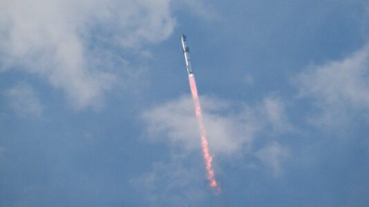 SpaceX loses Starship on reentry over Indian Ocean