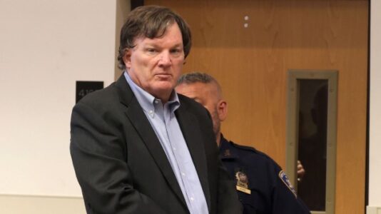 Estranged wife of Gilgo Beach suspect Rex Heuermann says he’s not capable of murders: Lawyer