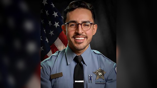 Officer’s gun taken in fatal shooting in Chicago: Sources