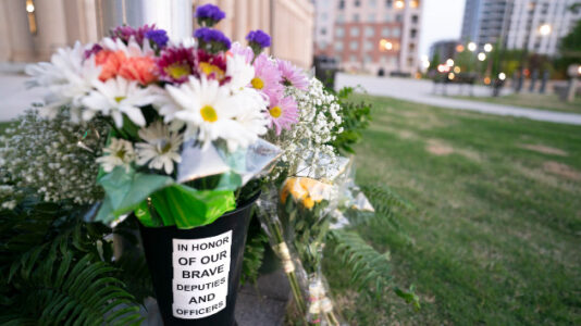 AR-15 rifle recovered from scene where 4 law enforcement officers killed in Charlotte: Police