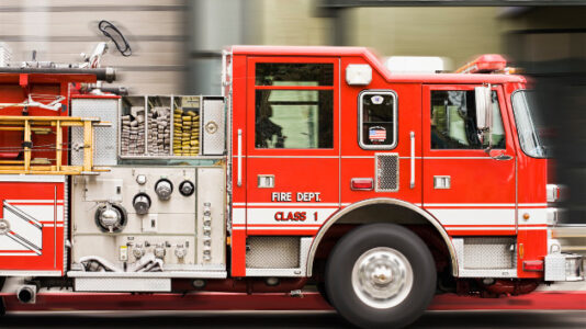 64 Utah Firefighters, Dept. Vehicles Busy Extinguishing Flames In L. A. County