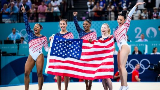 US women’s gymnastics wins team gold medal, bouncing back from Tokyo disappointment