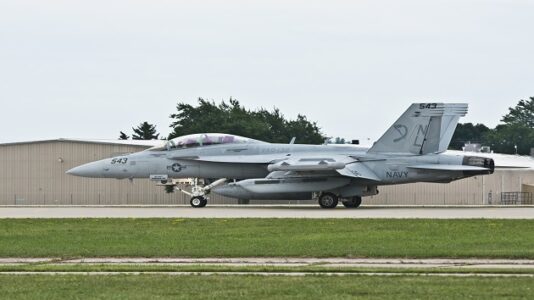 Fate of 2 Navy airmen remains a mystery after jet crashes near Washington’s Mount Rainier: Officials