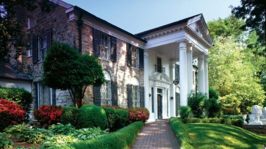 How Lisa Marie Presley’s legacy got tied to the alleged attempt to steal Graceland