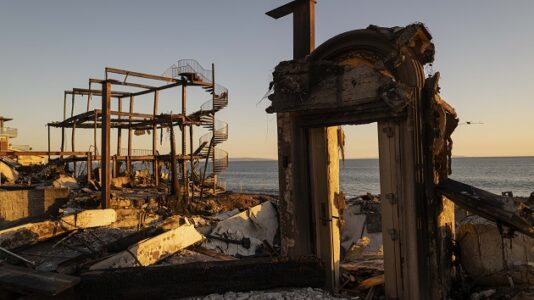 Elapses size of San Francisco: LA fires carve mark on history