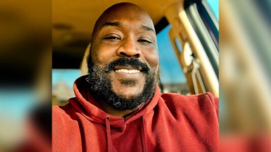 Black man in Alabama dies 1 week after being shocked with stun gun during arrest
