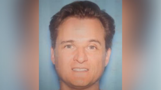 Hawaii doctor accused of trying to kill wife on hiking trail pleads not guilty