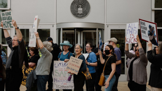 Lawyer for man deported in error to El Salvador expects him to be returned to US