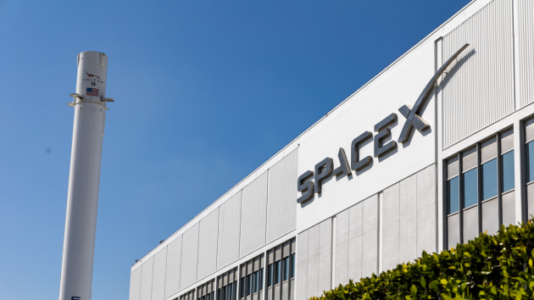 SpaceX successfully launches 1st humans to travel over Earth’s poles