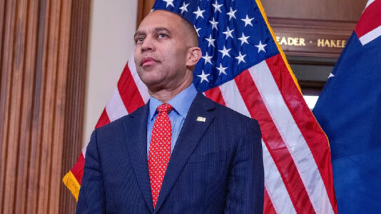 Pardoned Jan. 6 rioter arrested for threatening to kill House Minority Leader Hakeem Jeffries: Police
