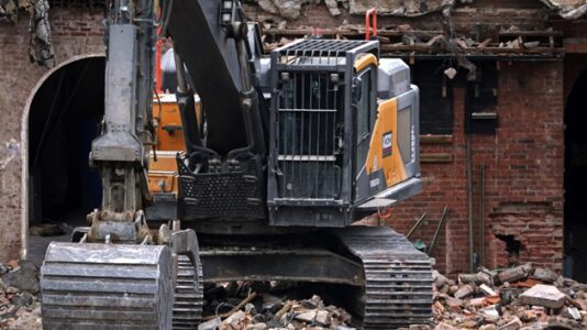 Critics question whether White House, contractors ‘cut corners’ on asbestos safety in East Wing demolition