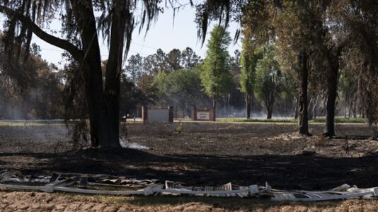 Georgia wildfires: 2 major blazes grow to more than 34,000 acres