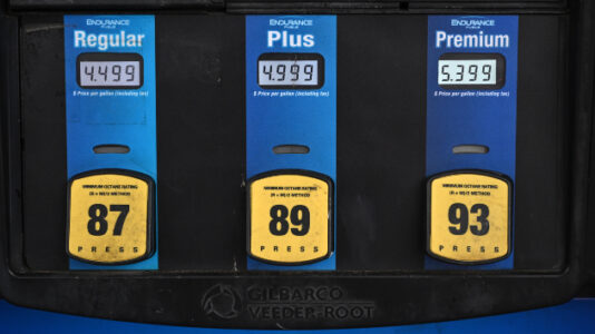 Gas prices near highest level in 4 years ahead of Memorial Day